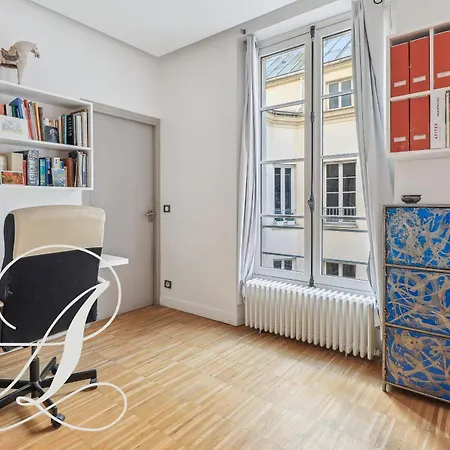 Philosophy, Luxury For 6 In Madeleine Apartment *